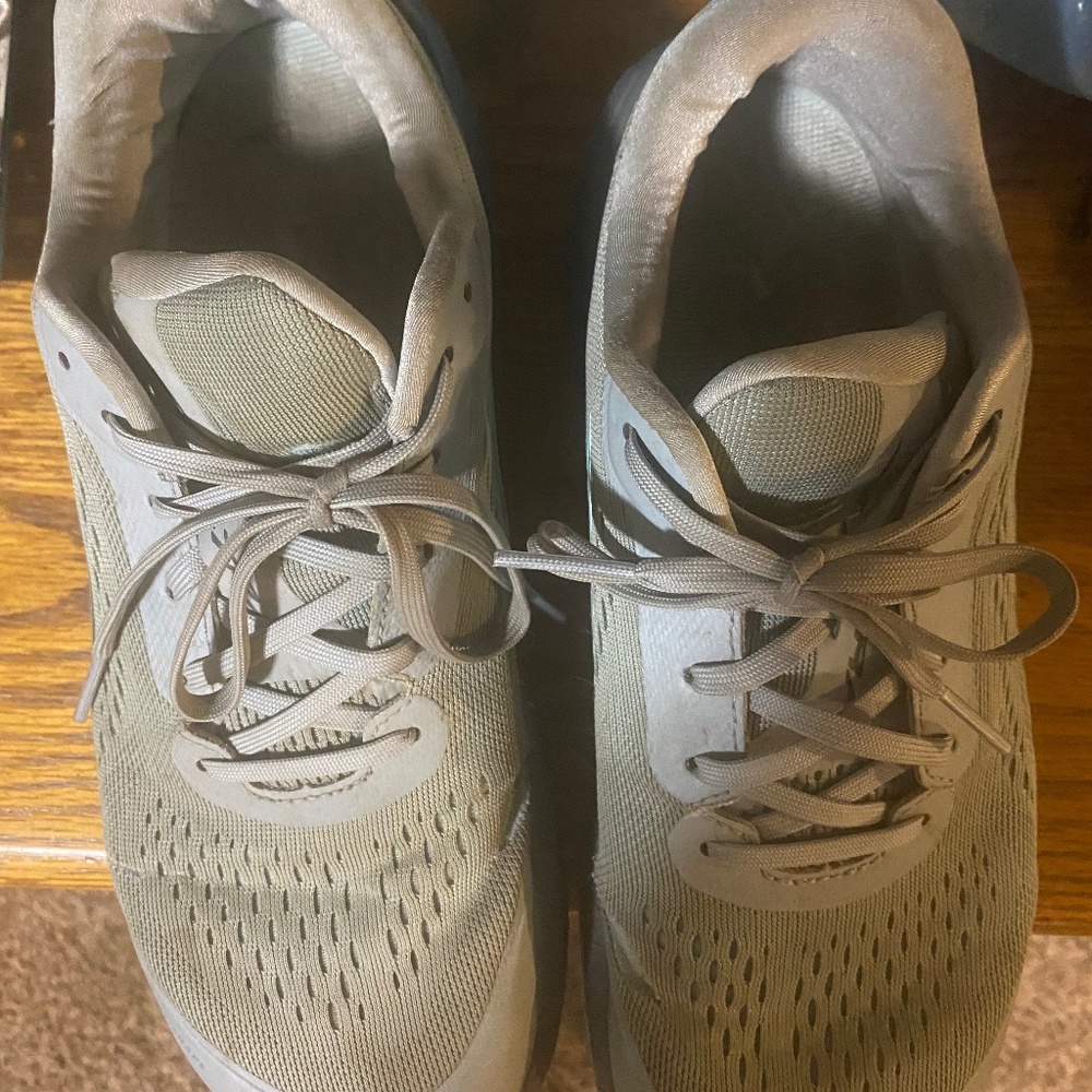 Altra paradigm 5 running shoe